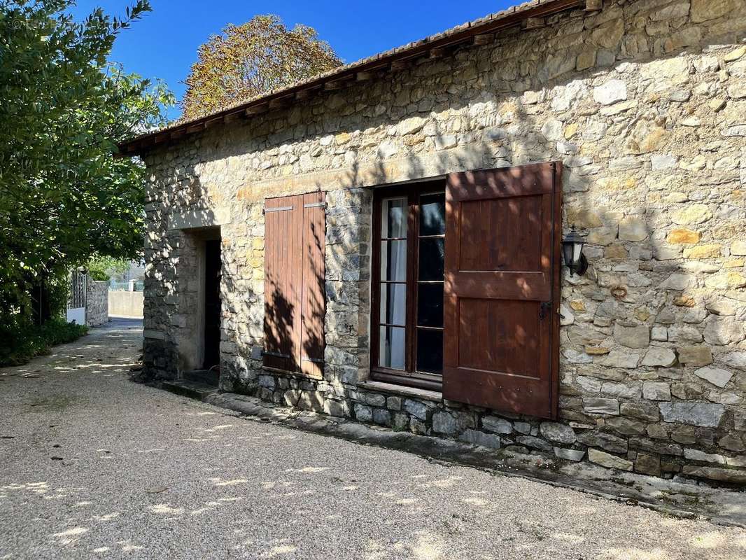 Maison à DURFORT-ET-SAINT-MARTIN-DE-SOSSENAC