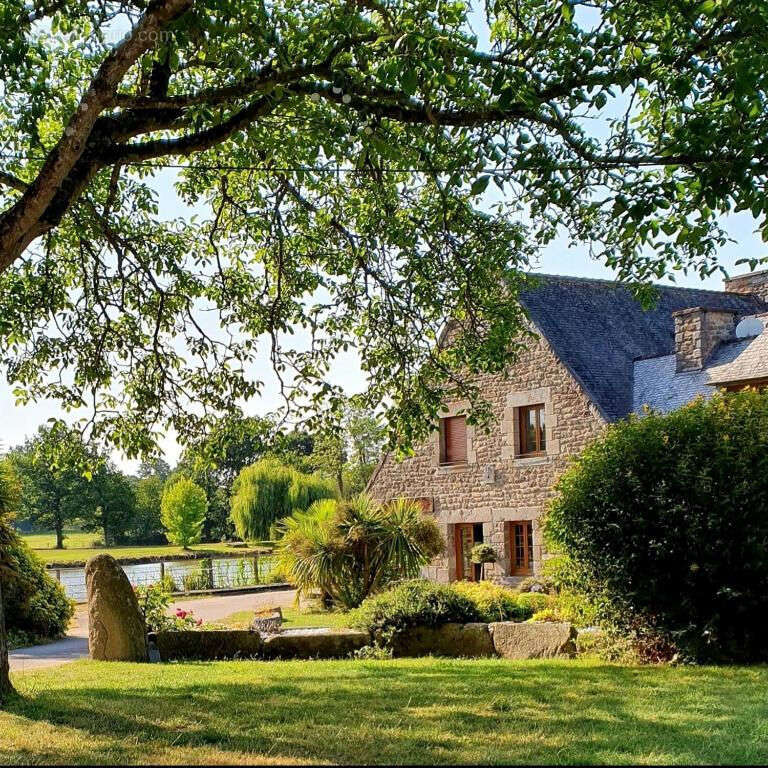 Maison à DOL-DE-BRETAGNE