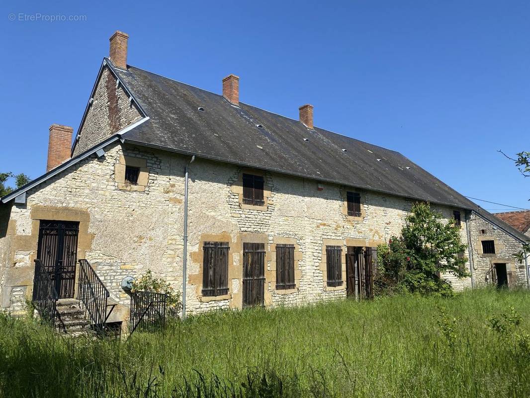 Maison à BAUGY