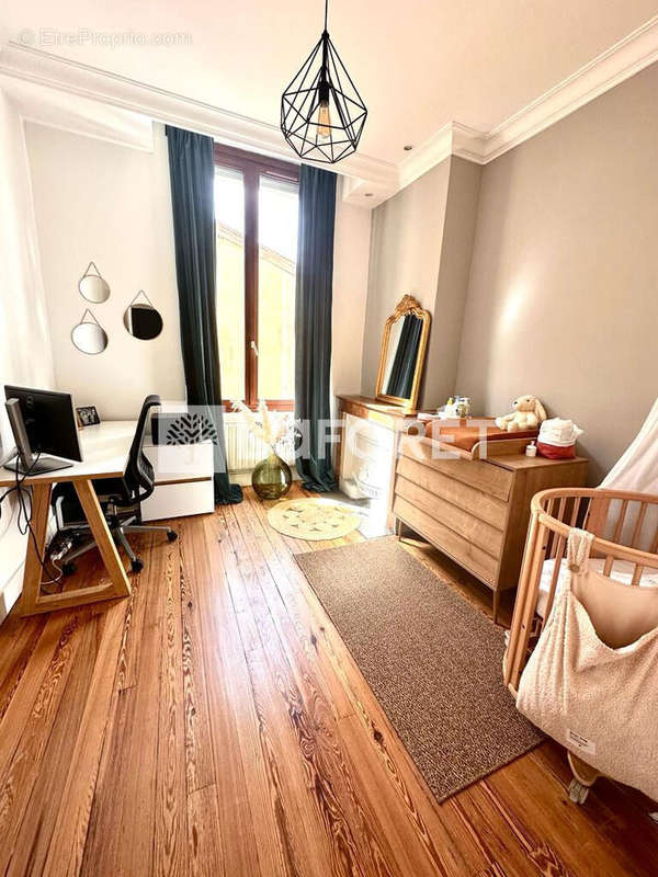 Appartement à LYON-4E