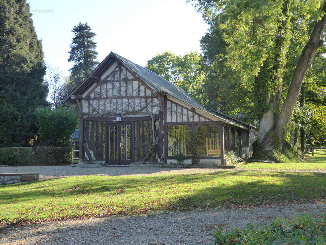 Maison à PONT-L&#039;EVEQUE