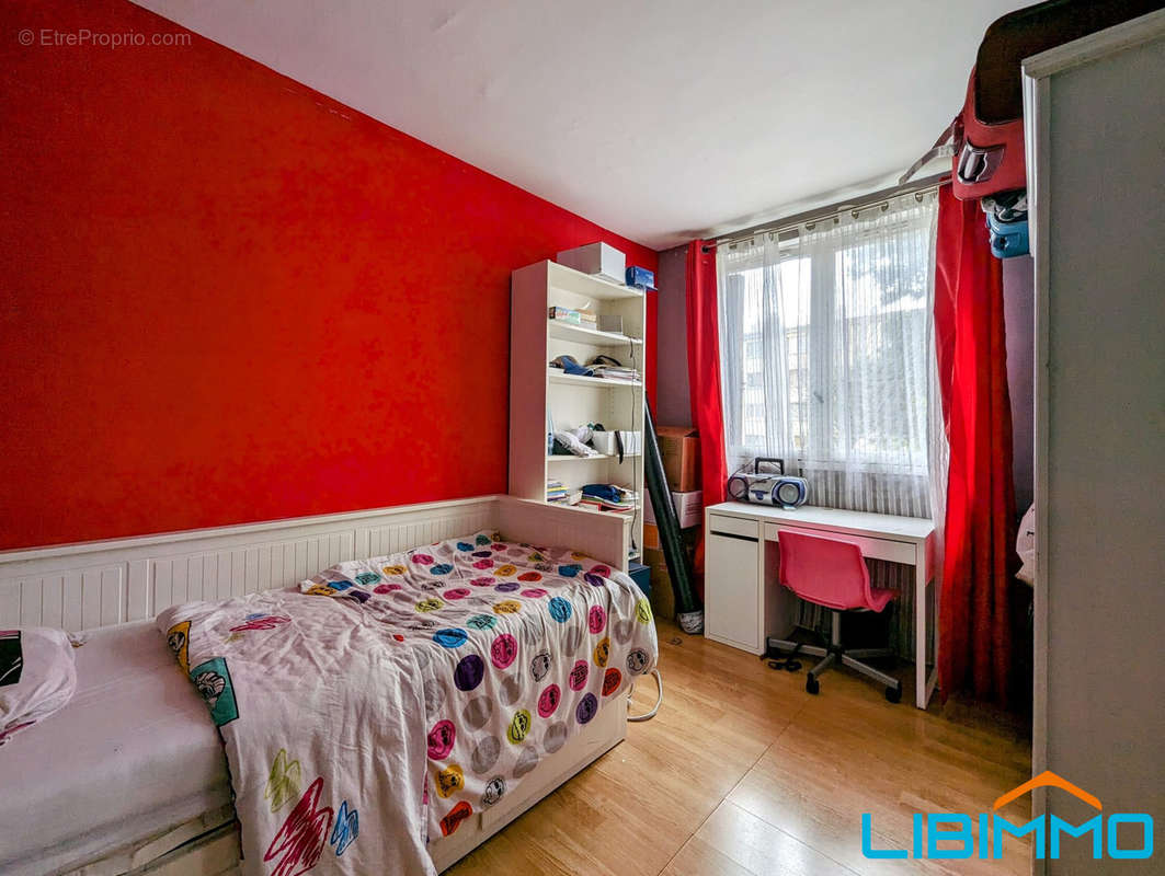 Appartement à EPINAY-SUR-SEINE