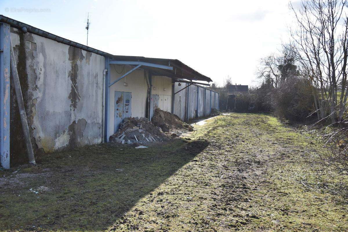 Maison à VILCEY-SUR-TREY