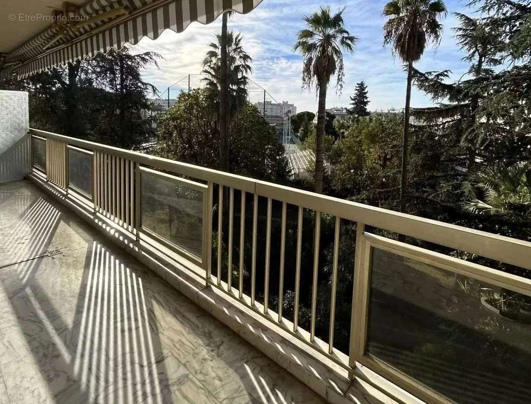 Appartement à CANNES