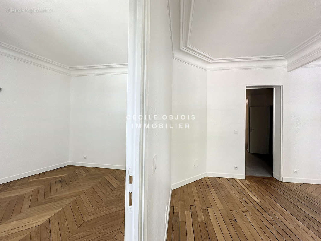 Appartement à PARIS-19E