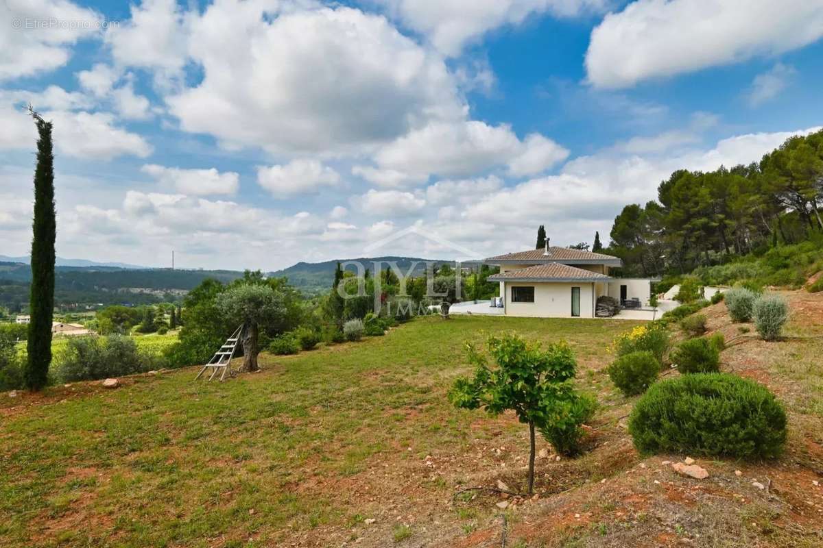 Maison à AIX-EN-PROVENCE