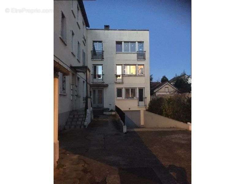 Appartement à RUEIL-MALMAISON