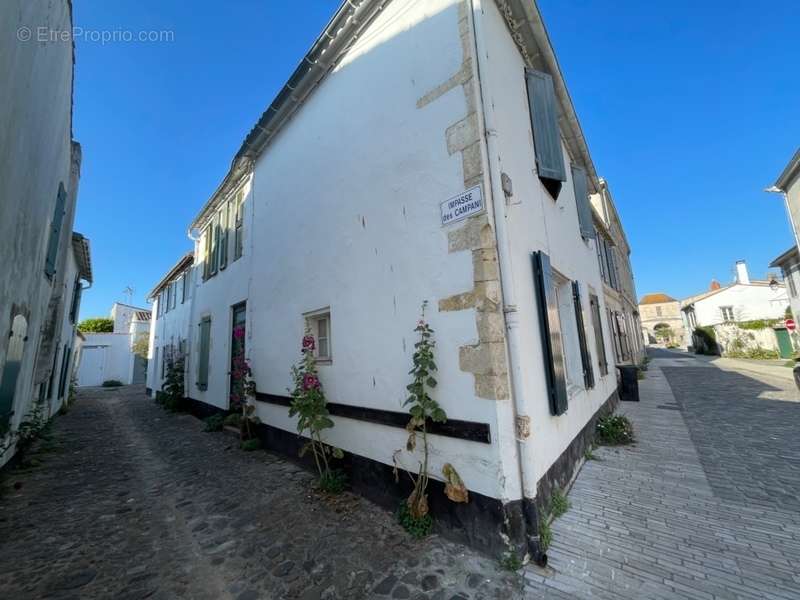 Maison à SAINT-MARTIN-DE-RE