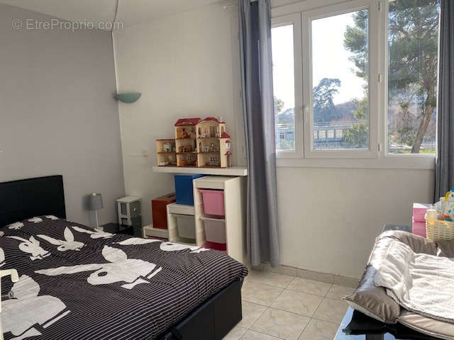 Appartement à MARSEILLE-13E