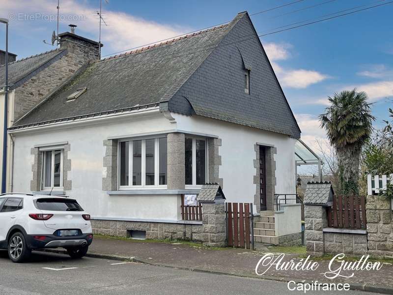 Maison à PLOERMEL