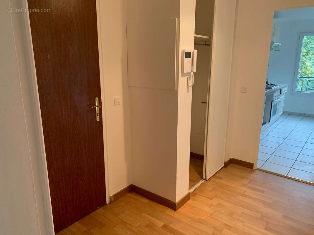 Appartement à LA GARENNE-COLOMBES