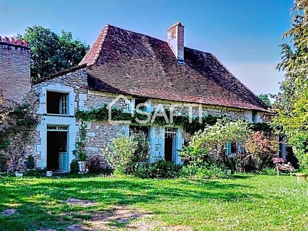 Photo 1 - Maison à LONGUE-JUMELLES