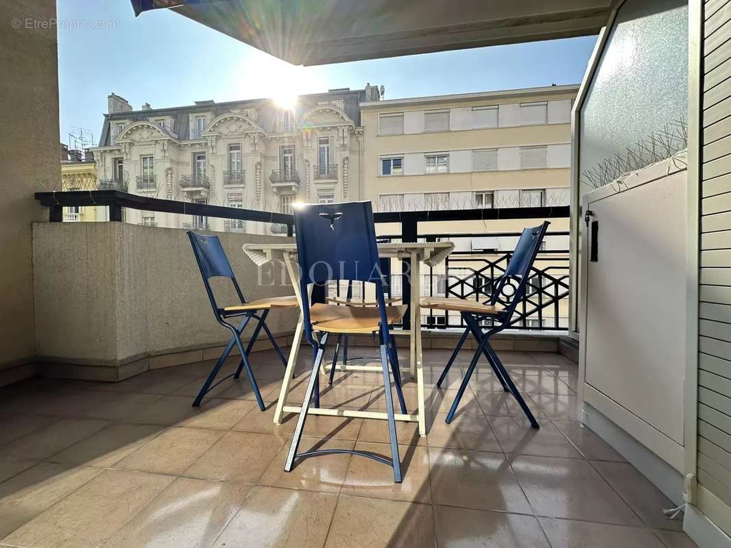 Appartement à MENTON