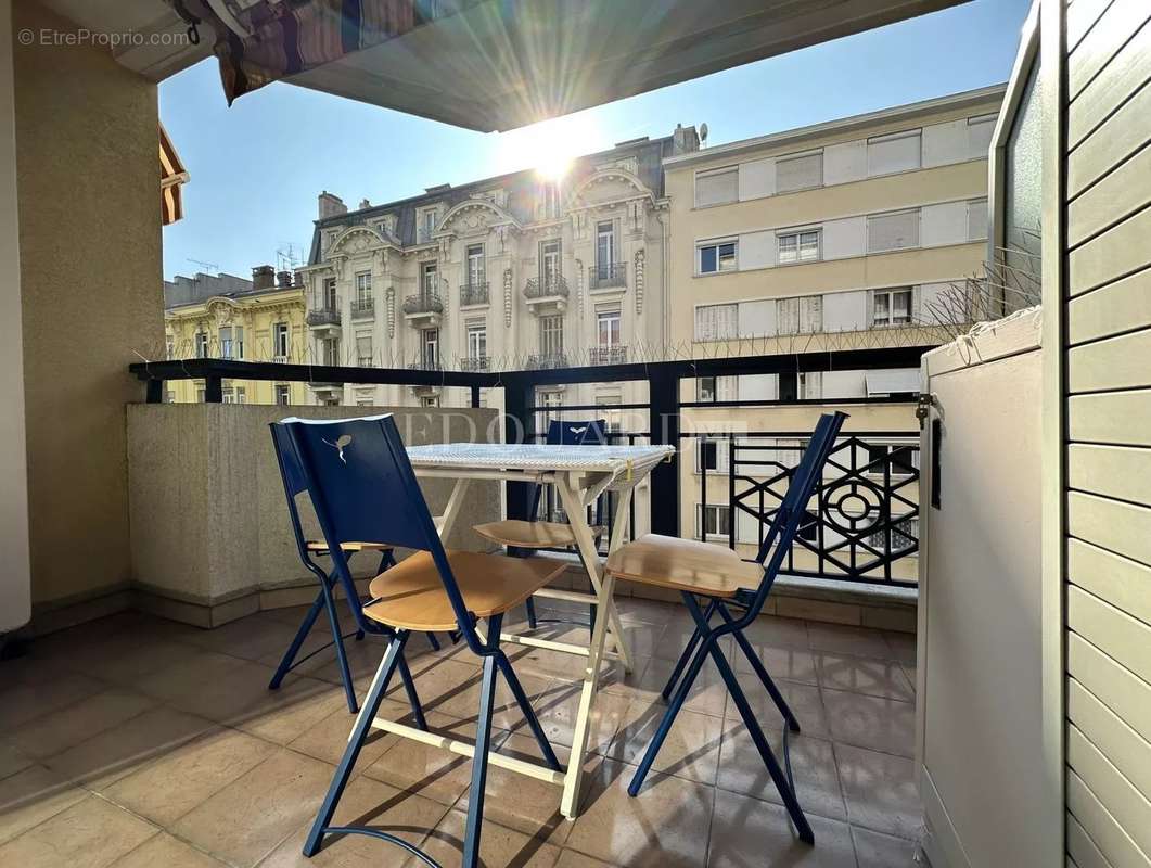 Appartement à MENTON