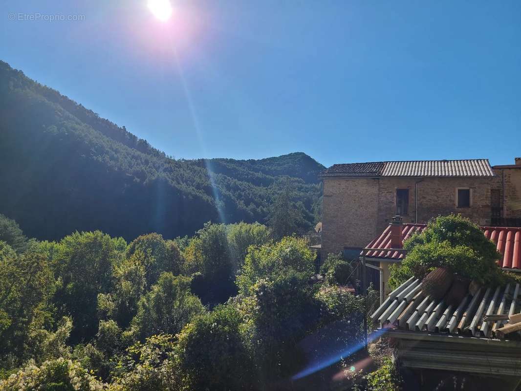 Appartement à LANTOSQUE