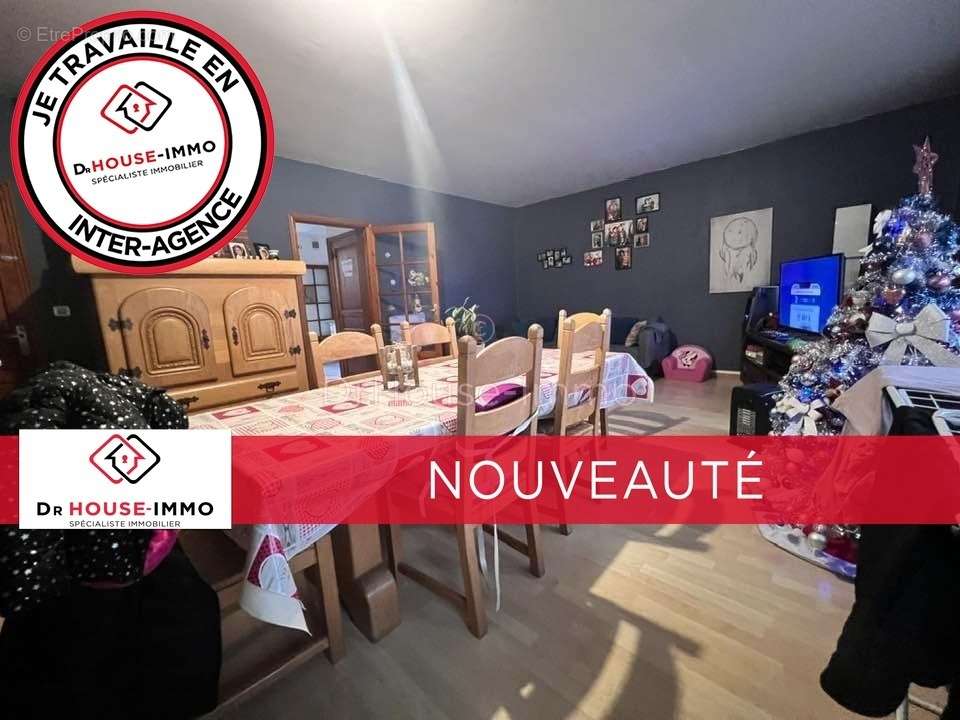 Appartement à QUIEVRECHAIN