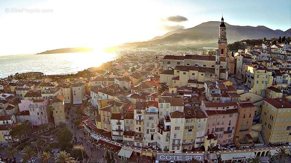 Appartement à MENTON