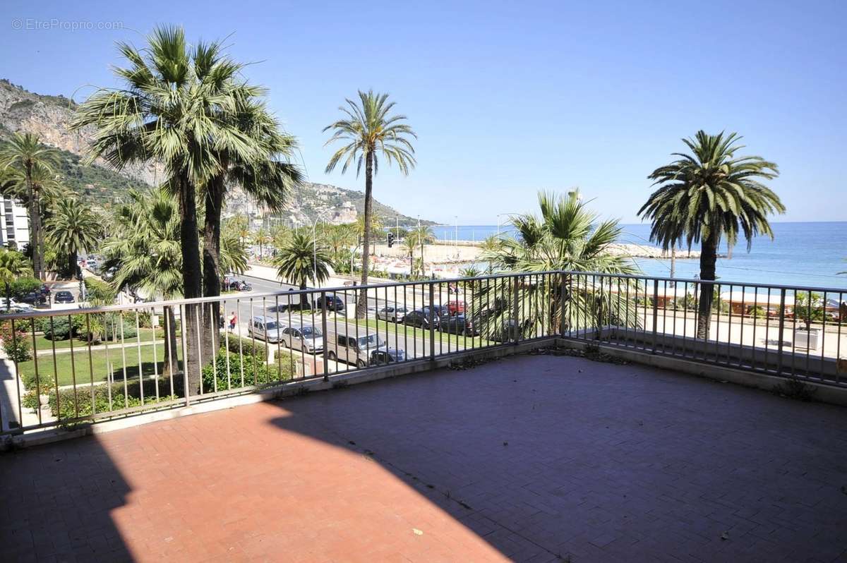 Appartement à MENTON