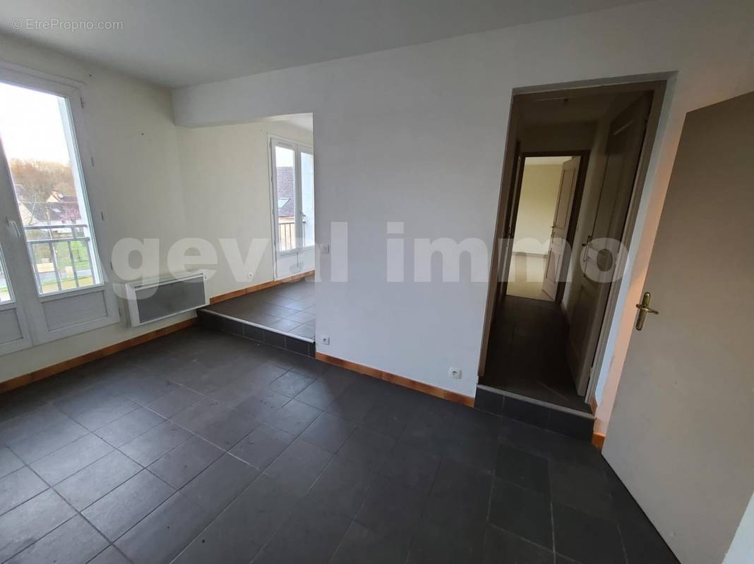 20230313_182635 - Appartement à NEMOURS