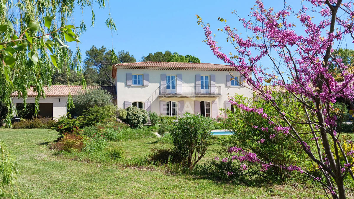 Maison à ROGNES