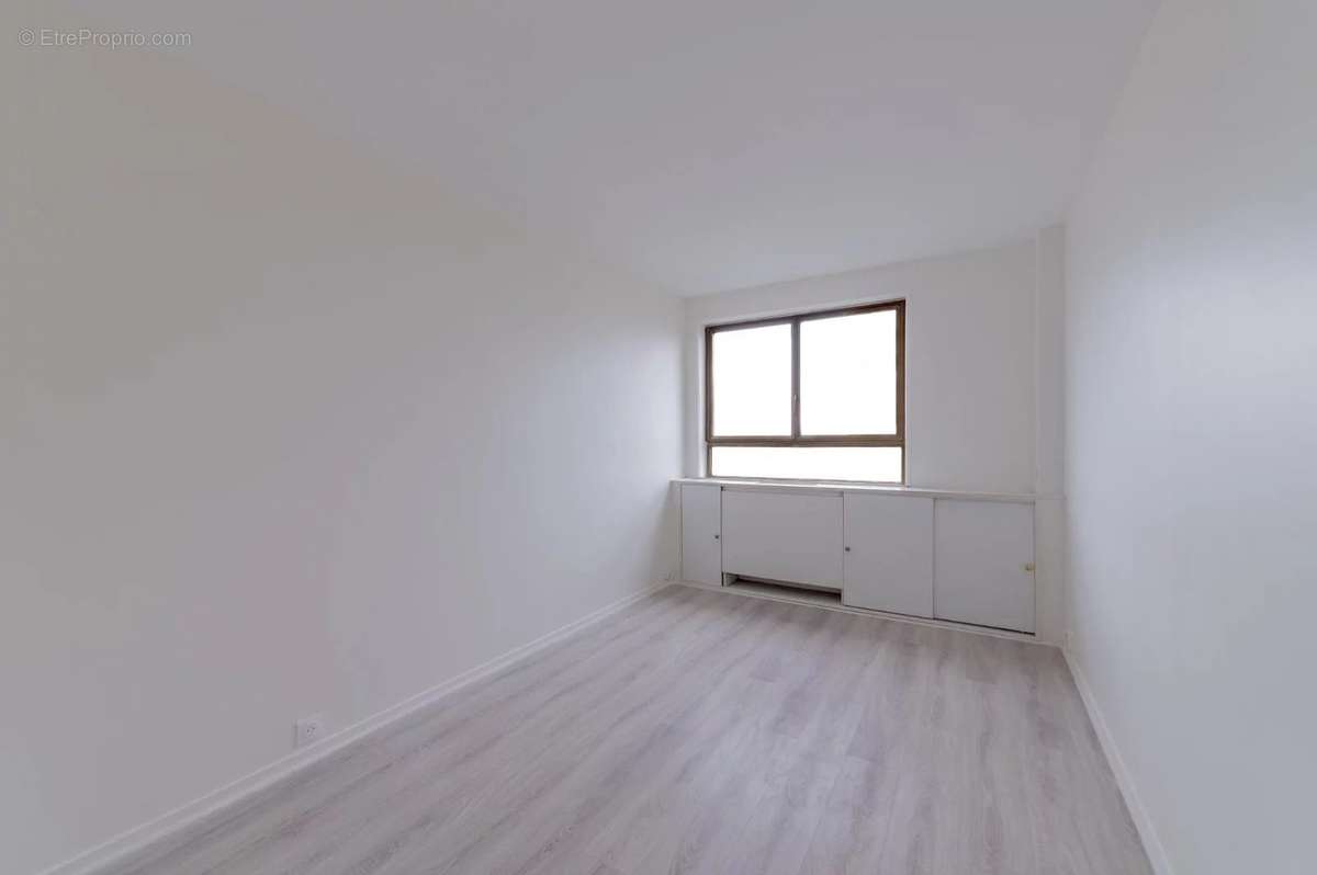 Appartement à PARIS-19E