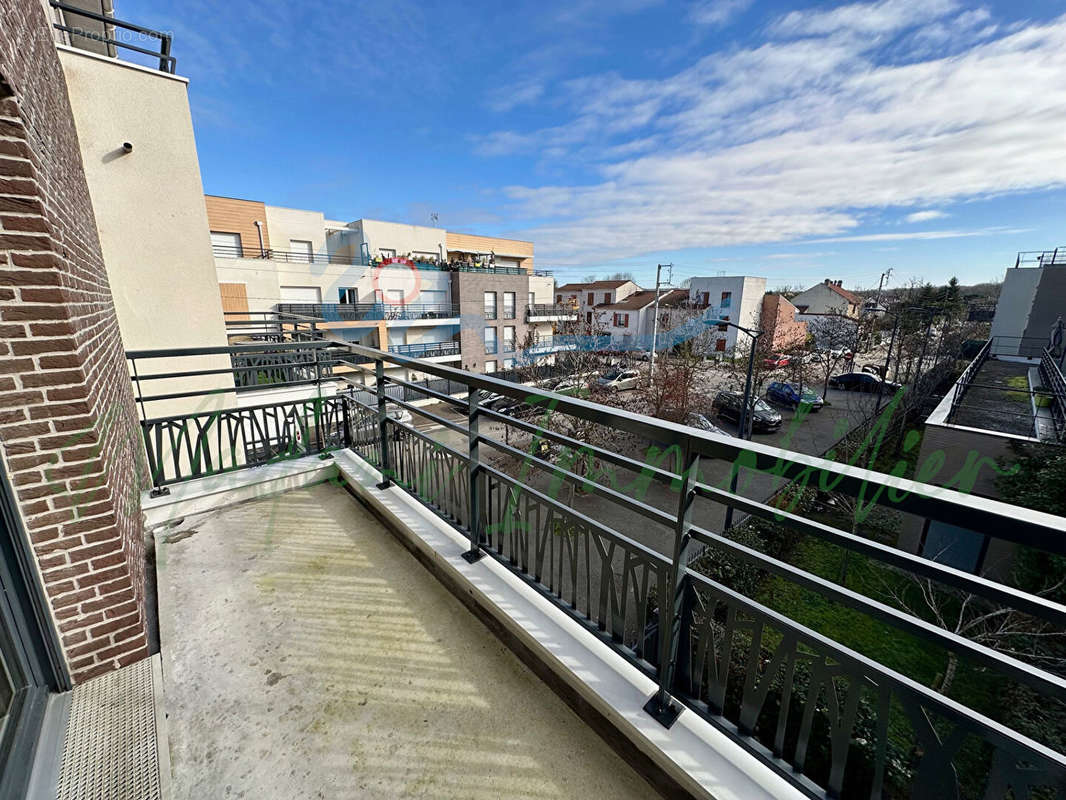 Appartement à ROSNY-SUR-SEINE