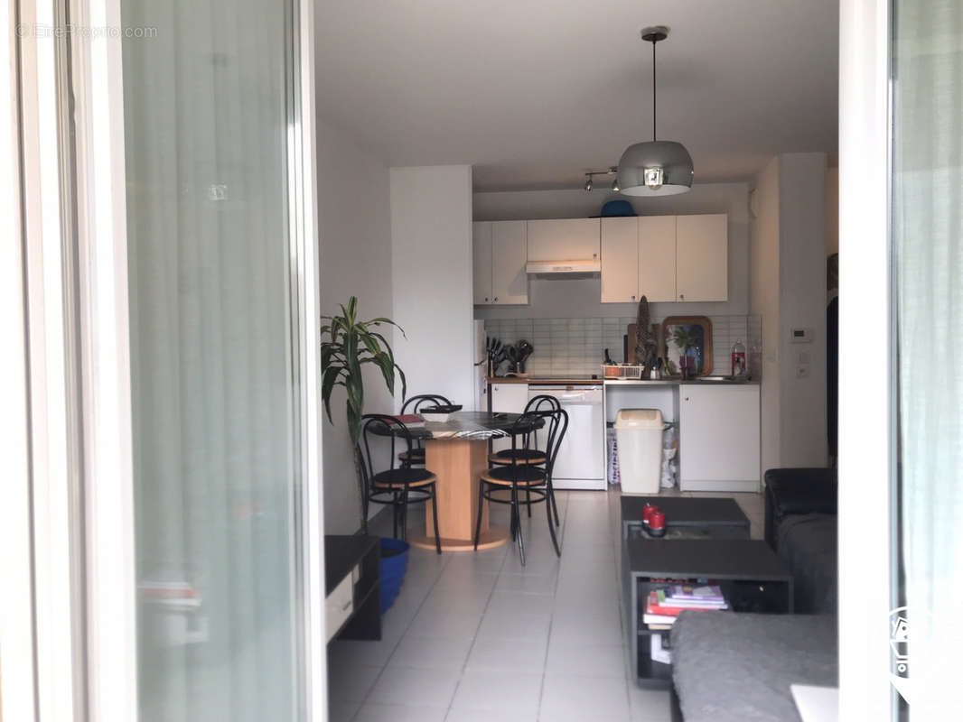 Appartement à MARSEILLE-12E