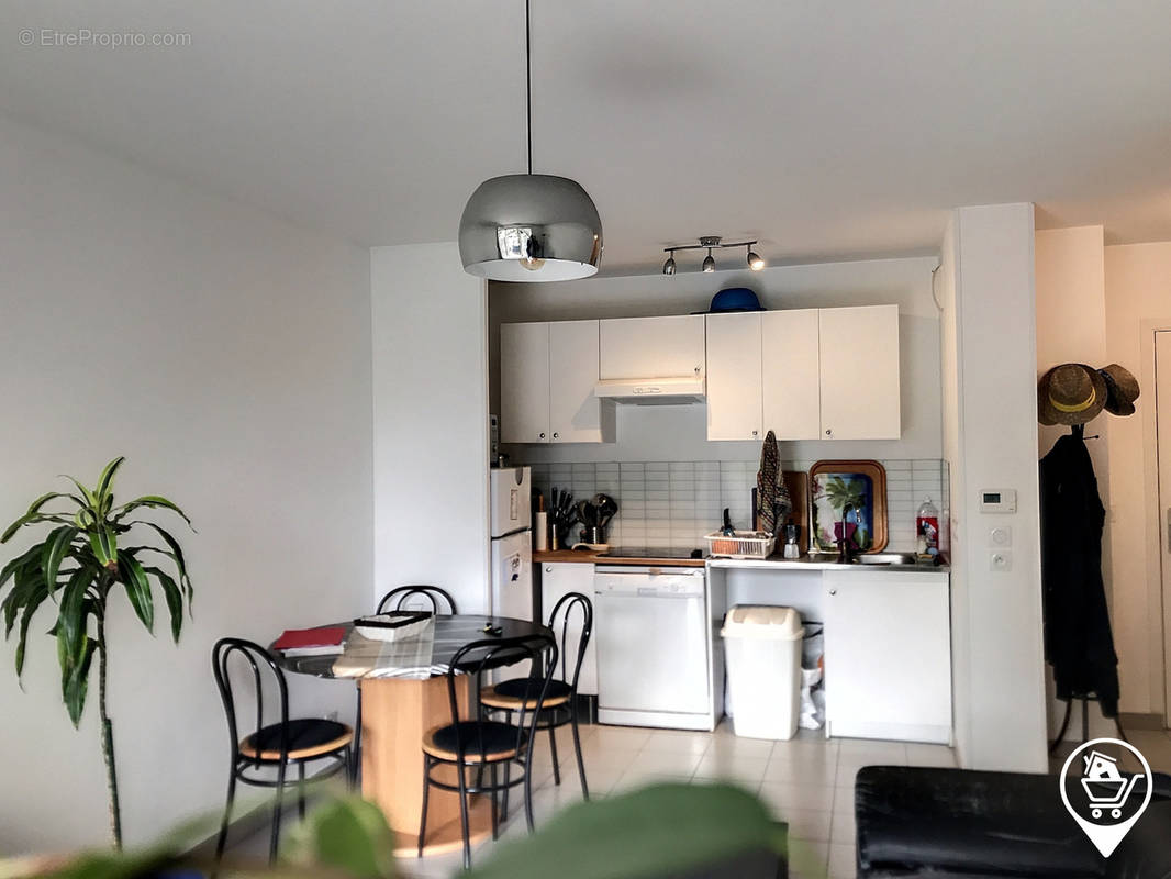 Appartement à MARSEILLE-12E