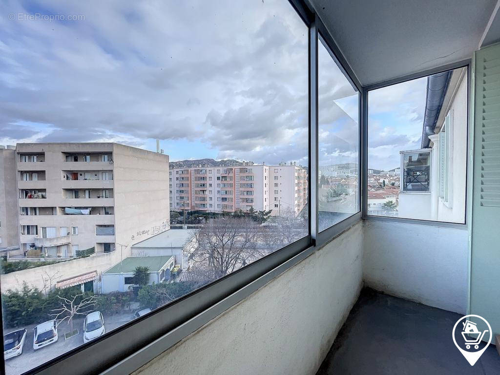 Appartement à MARSEILLE-9E