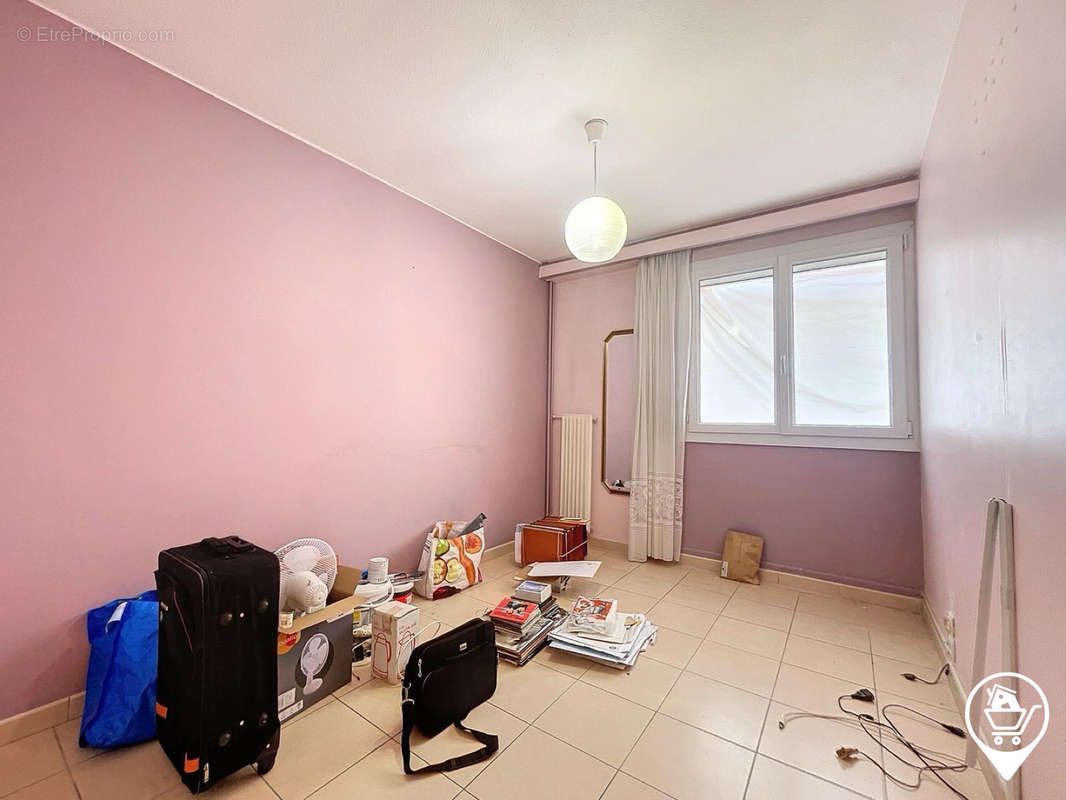 Appartement à MARSEILLE-16E