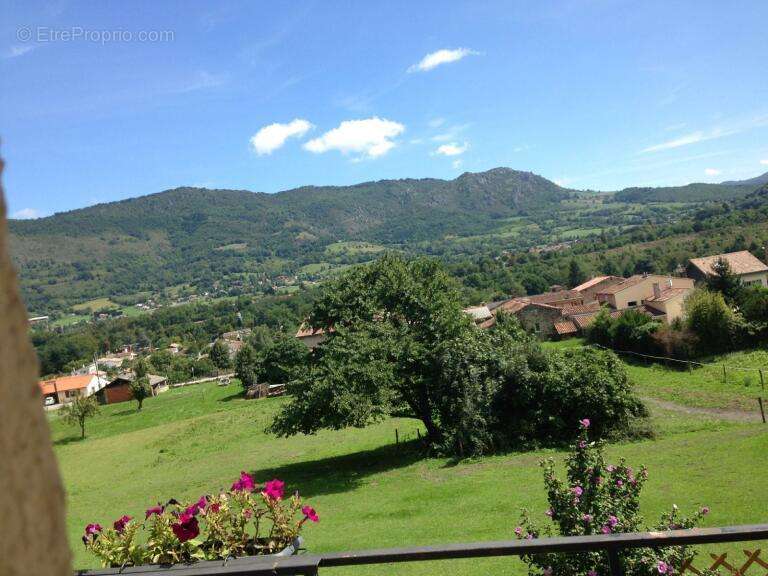 Maison à FERRIERES-SUR-ARIEGE