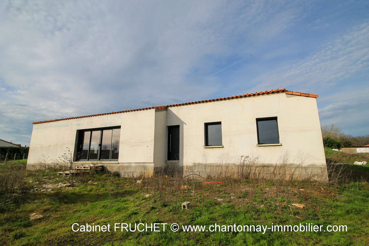 Maison à CHANTONNAY