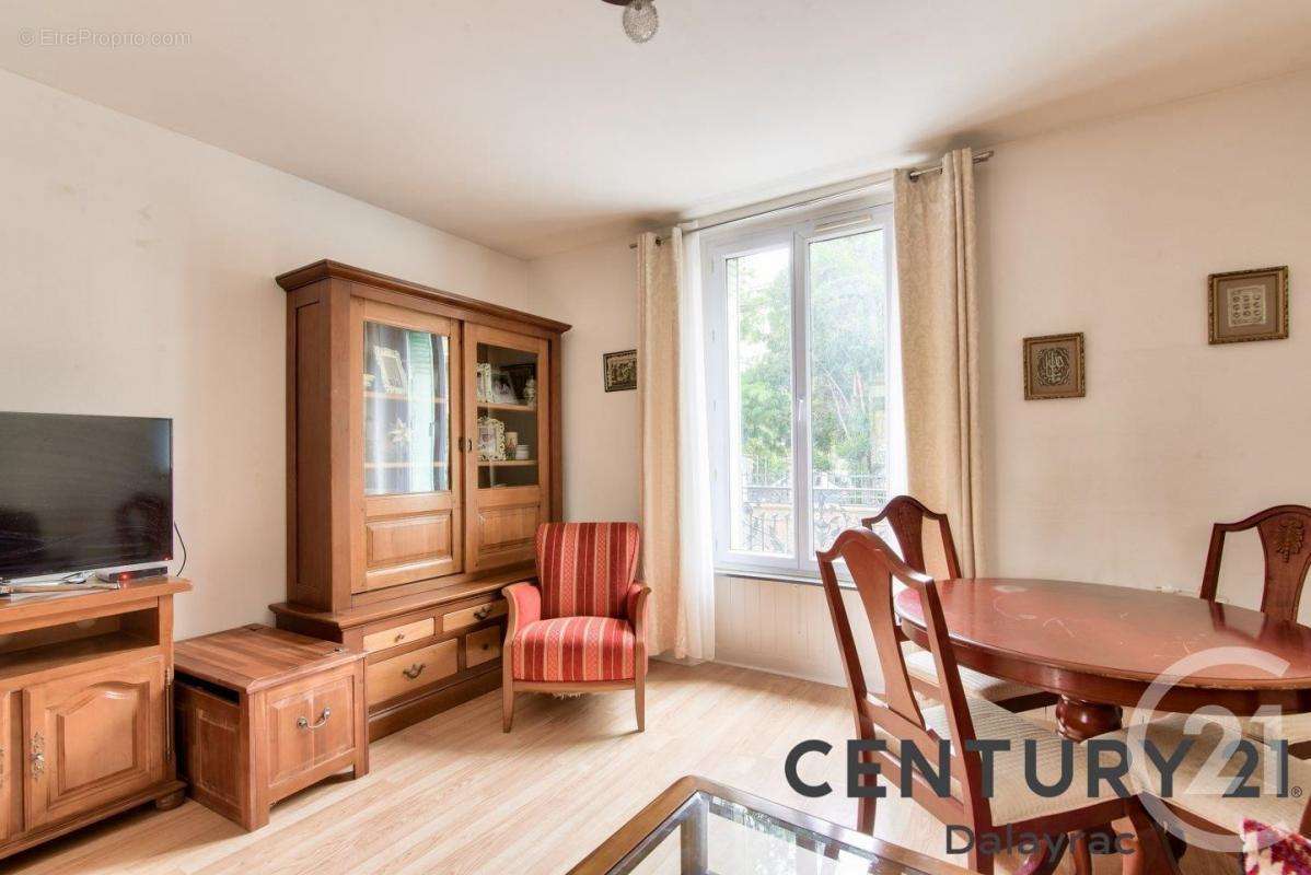 Appartement à ROSNY-SOUS-BOIS