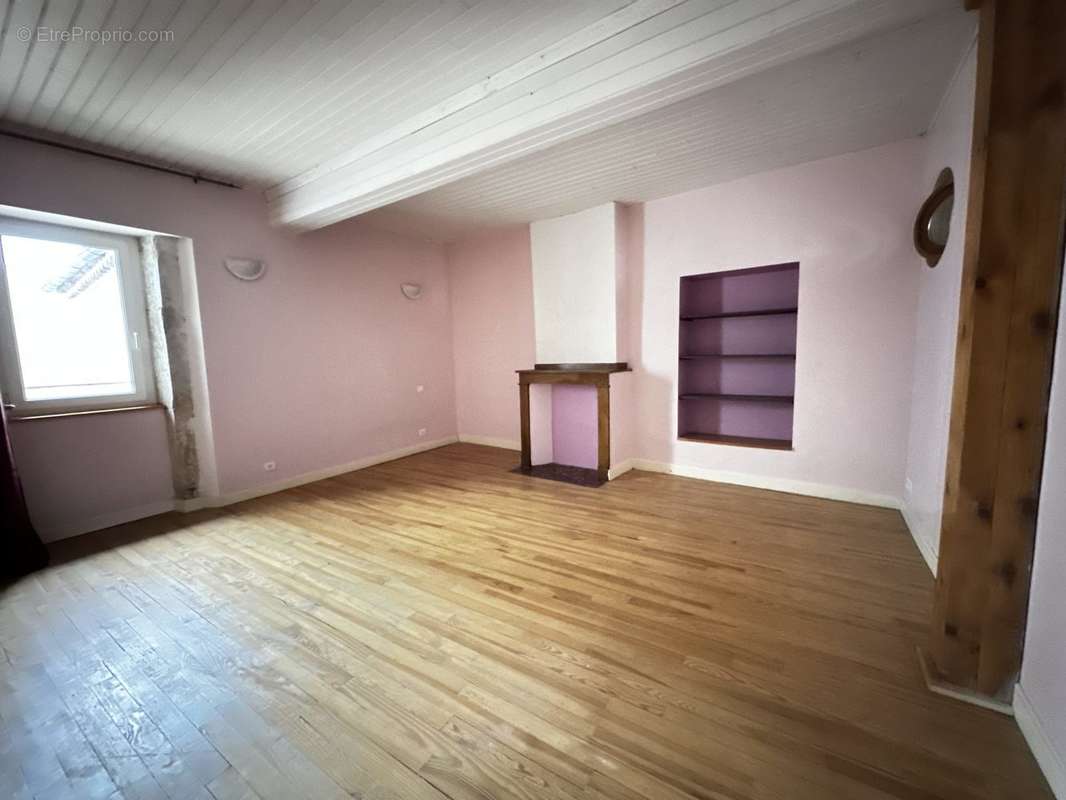 chambre 1er etage - Maison à SAIX