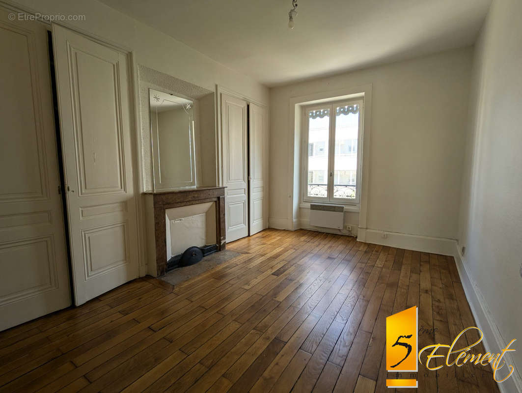 Appartement à LYON-3E