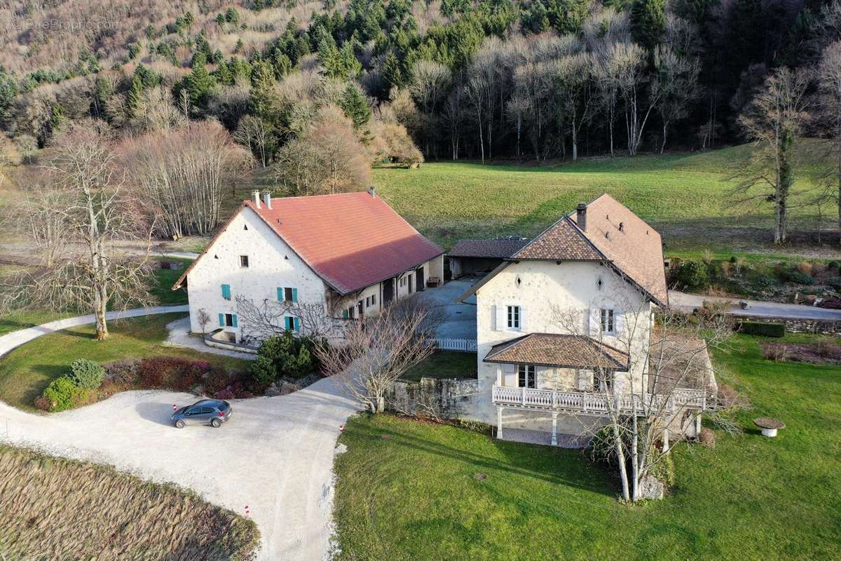 Maison à PRESILLY