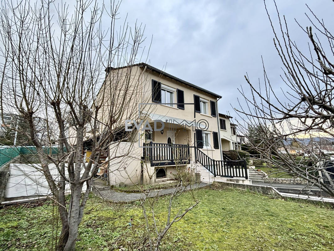 Maison à SAINT-CHAMOND