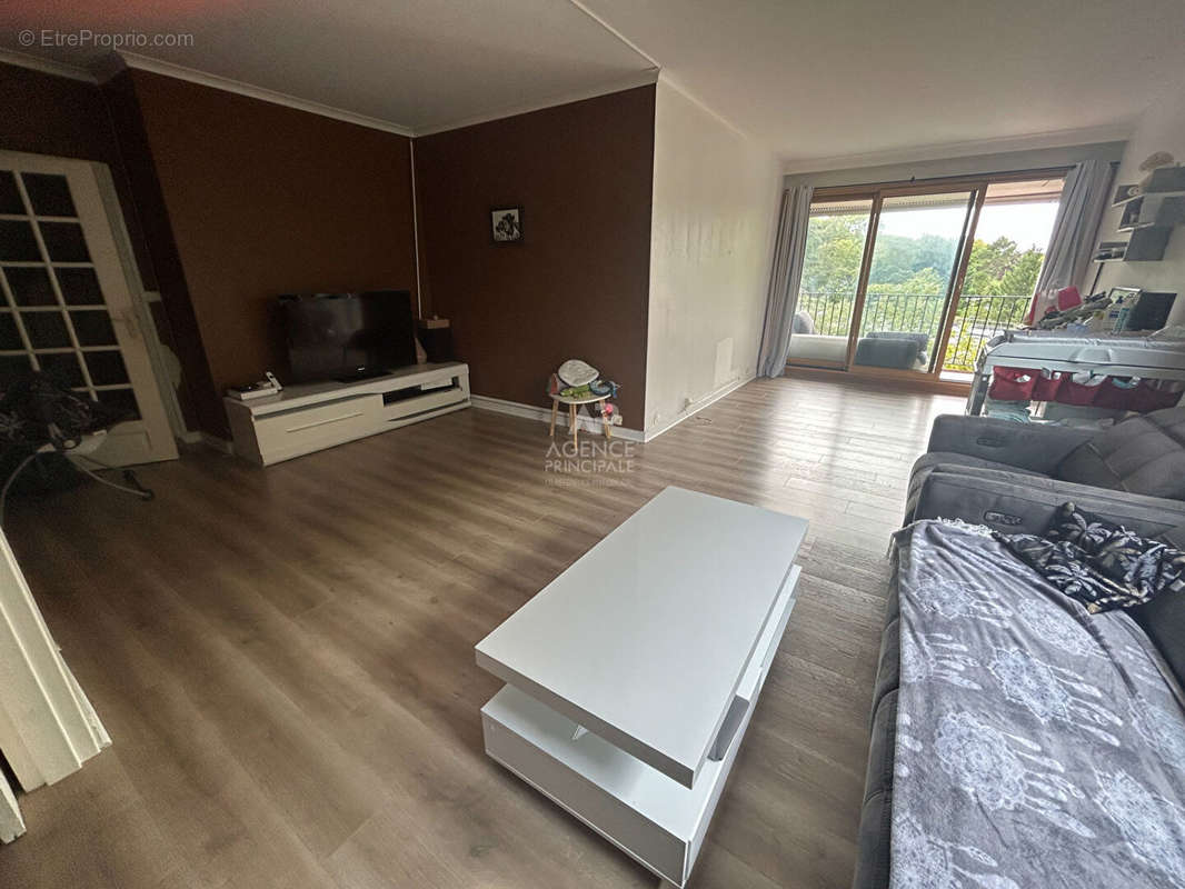 Appartement à POISSY