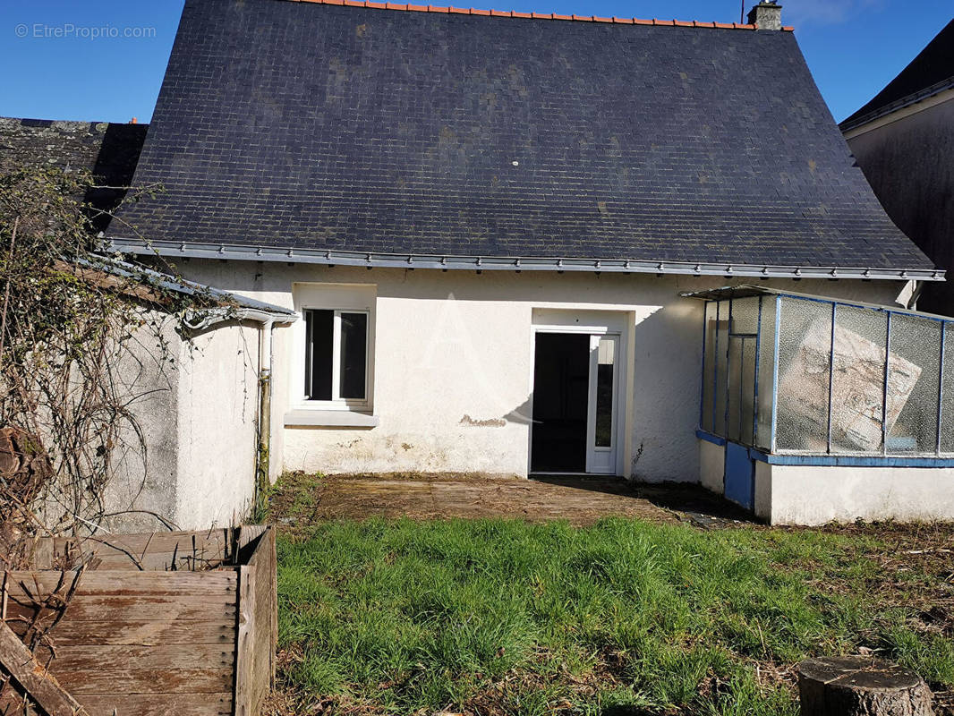 Maison à BOURG-L&#039;EVEQUE