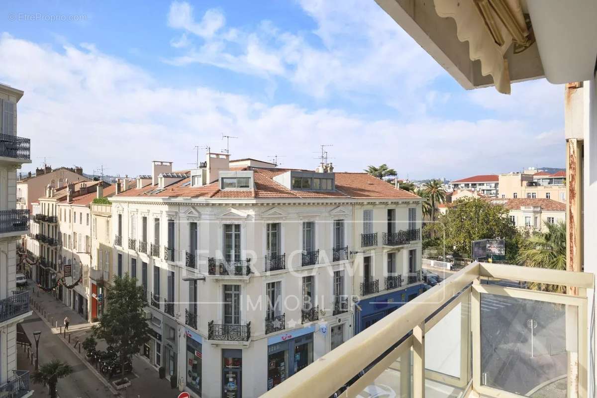 Appartement à CANNES