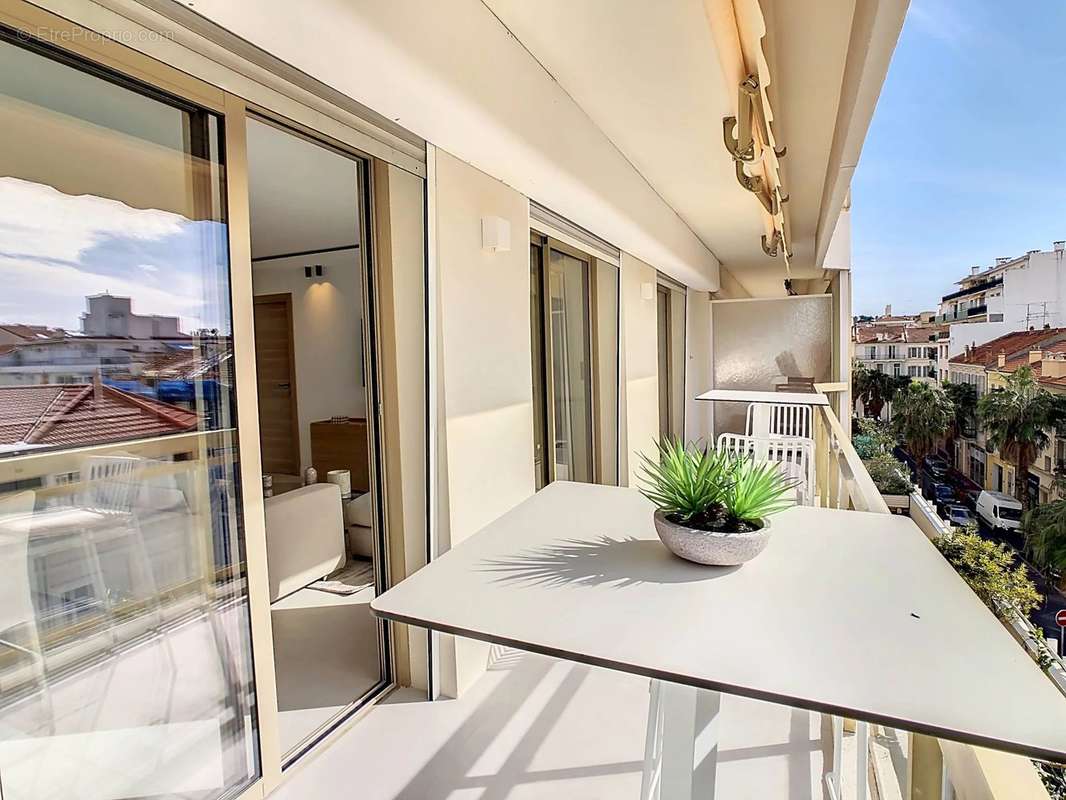 Appartement à CANNES