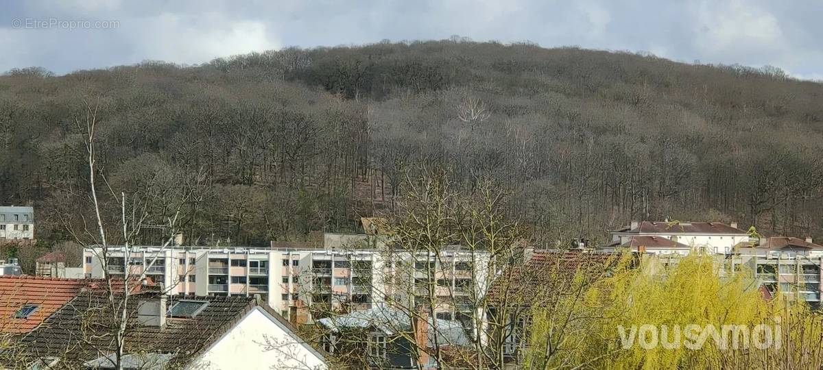 Appartement à CHAVILLE