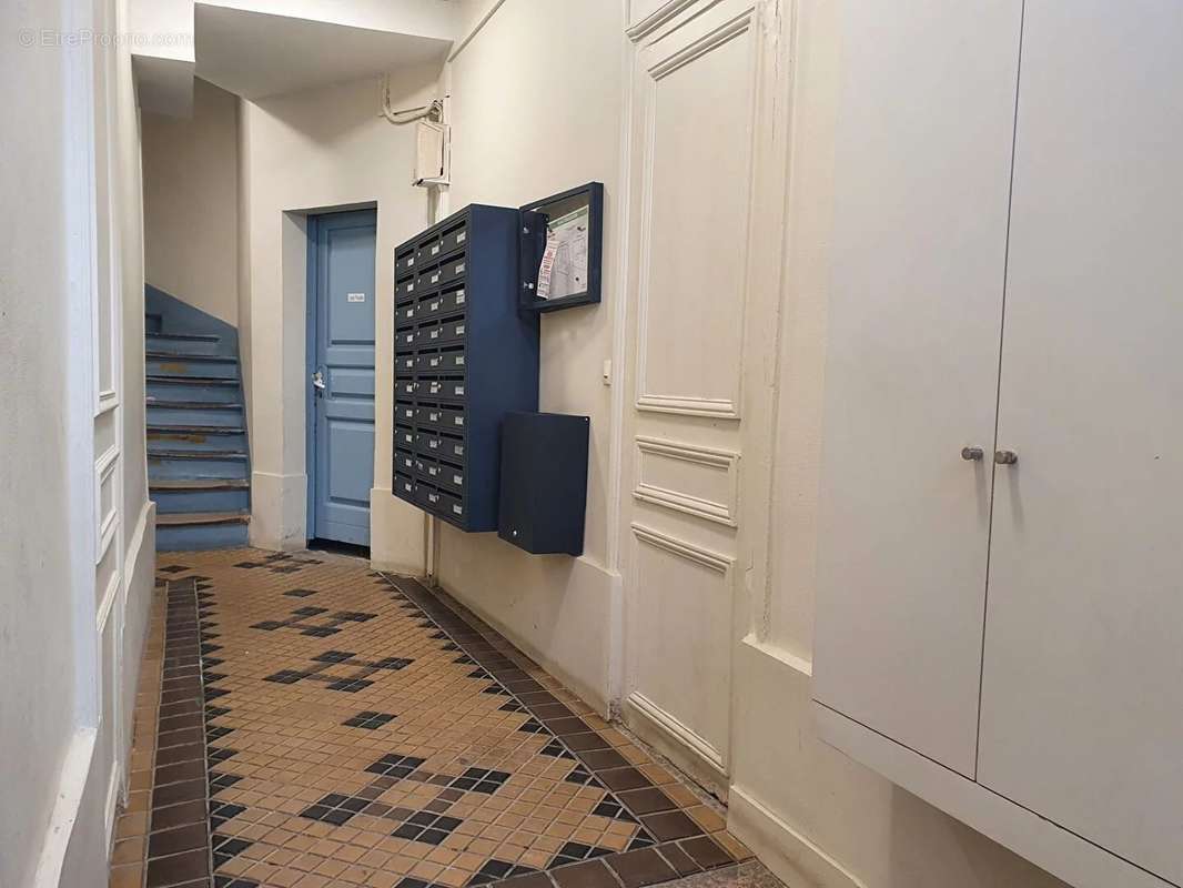 Appartement à PARIS-18E