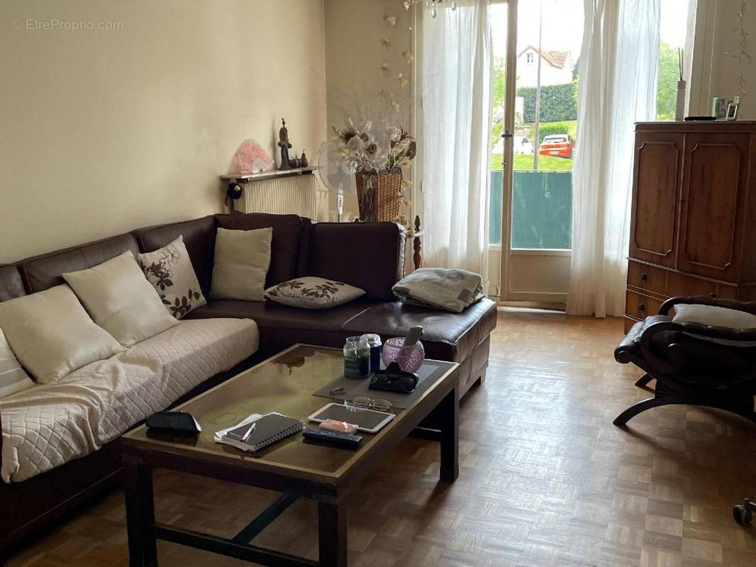 Appartement à VIRY-CHATILLON