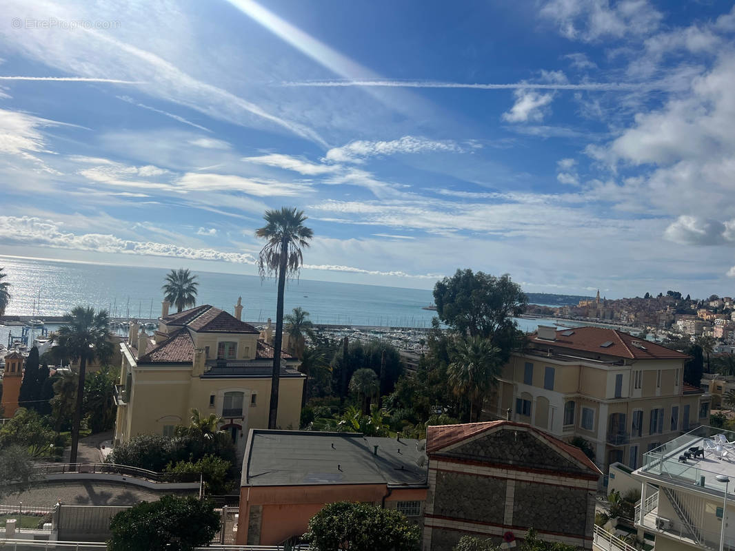 Appartement à MENTON