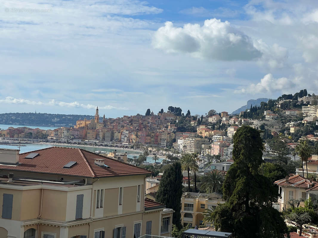 Appartement à MENTON