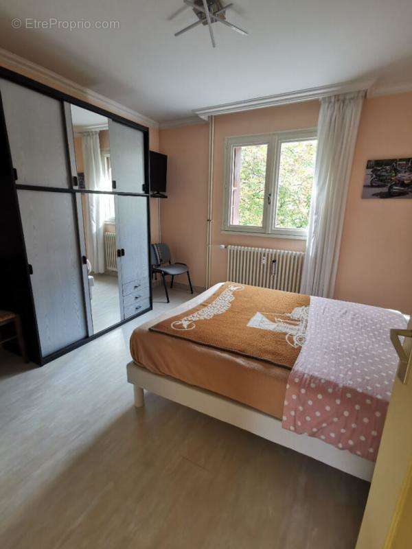 Appartement à LONS-LE-SAUNIER