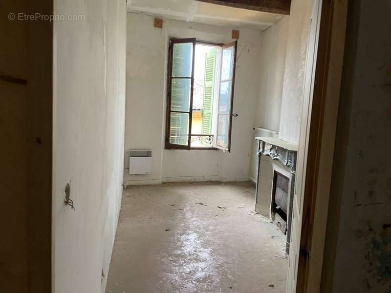 Appartement à MOUSTIERS-SAINTE-MARIE