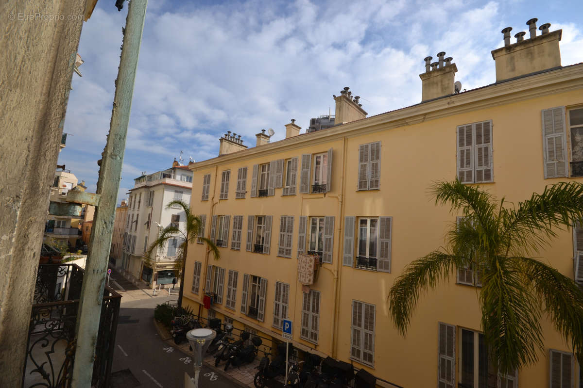 Appartement à BEAUSOLEIL