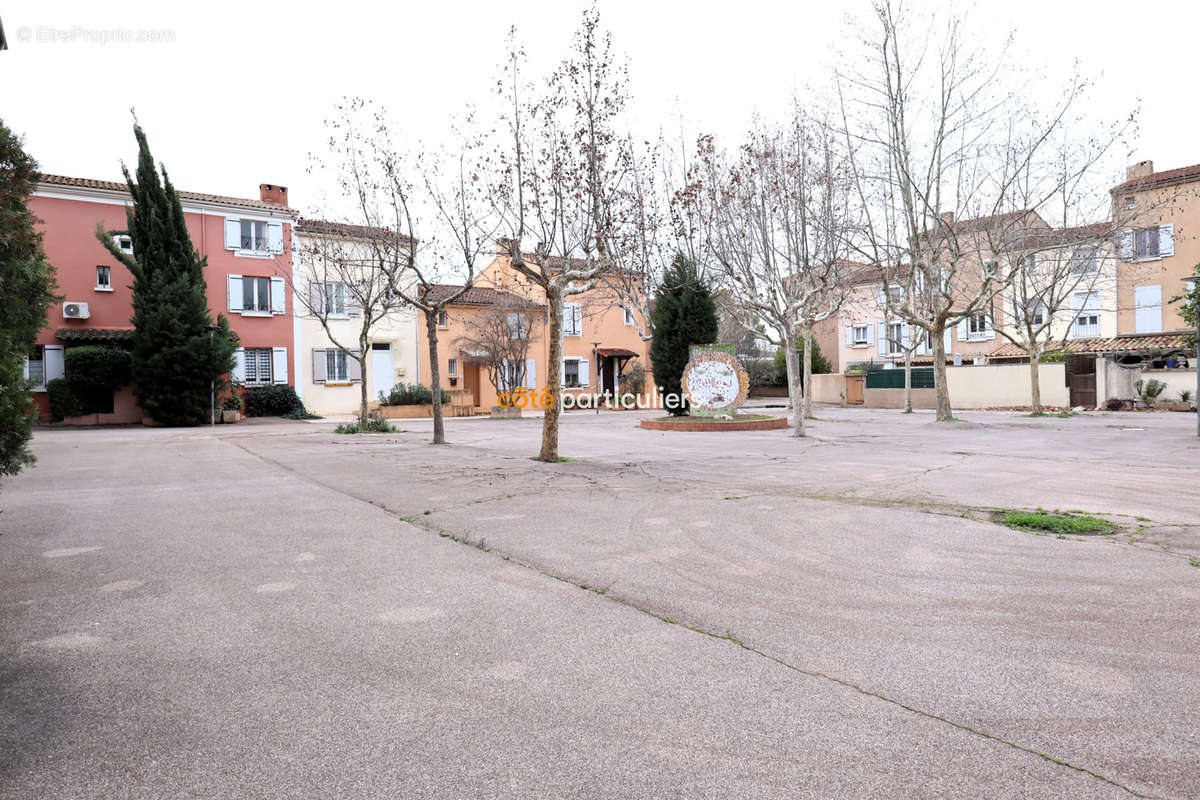 Maison à PUGET-SUR-ARGENS